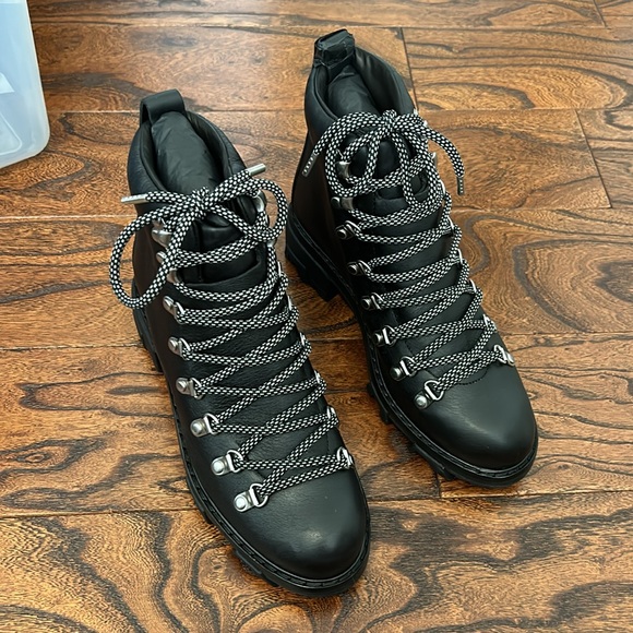 CLOSET CLOSING Rag & Bone Shiloh Hiker Boots Black Leather 38.5 & 37 - Picture 2 of 5